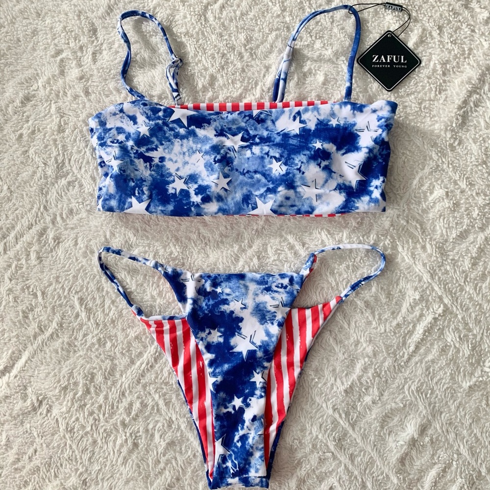 🇺🇸NEW-Zaful Stars and Stripes High-waisted cheeky bikini- 4th of July🇺🇸